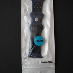 Apple Watch Sport Silicone Band – Blue/Black (42 / 44 / 45 / 49mm)